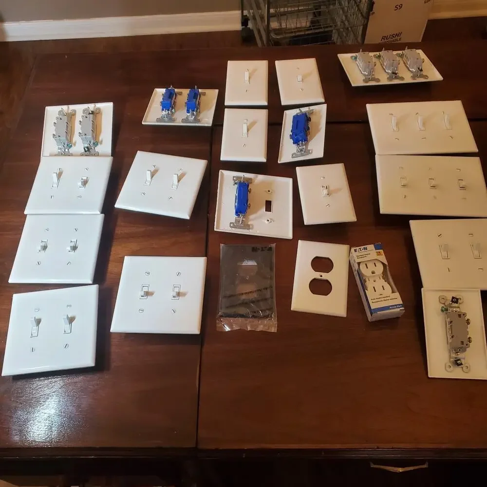 Lot of 21 Electrical Switches & Wall Outlets Receptacles Covers Plates White